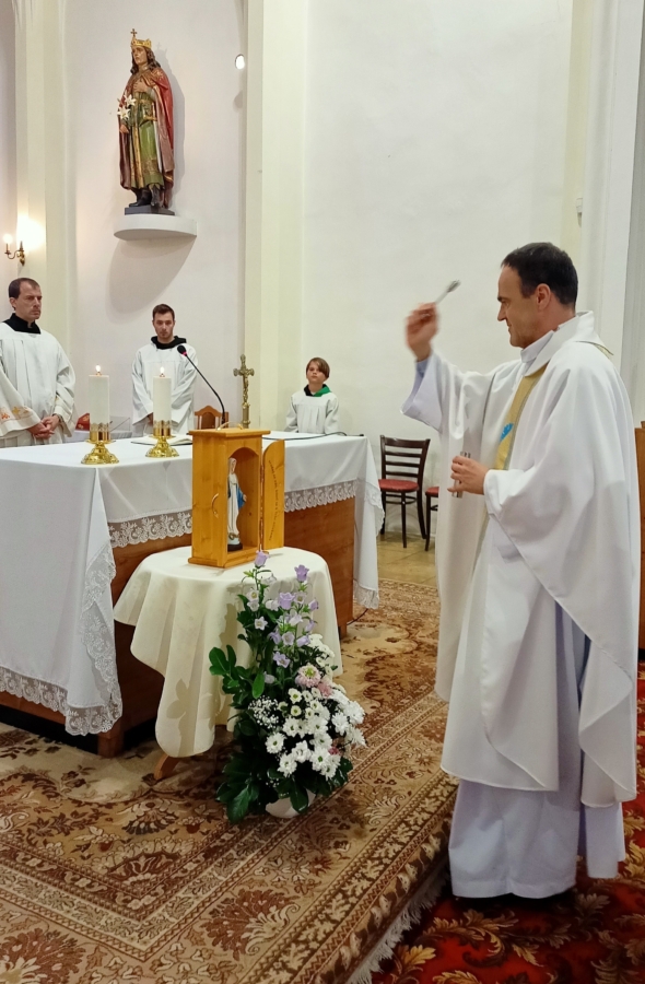Požehnanie kaplniek v Častej a v Píle
